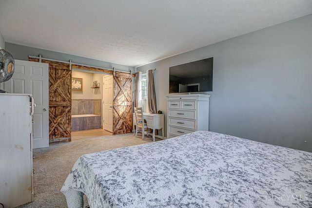 672 Glenway Drive, Hamilton, OH 45013