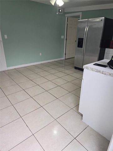 6217 BLOSSOM AVENUE, Tampa, FL 33614