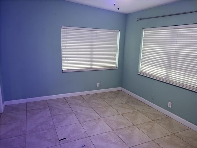 6217 BLOSSOM AVENUE, Tampa, FL 33614