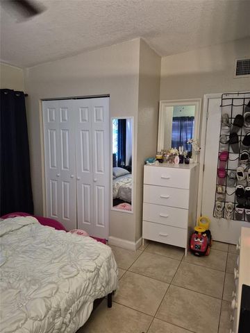 6217 BLOSSOM AVENUE, Tampa, FL 33614