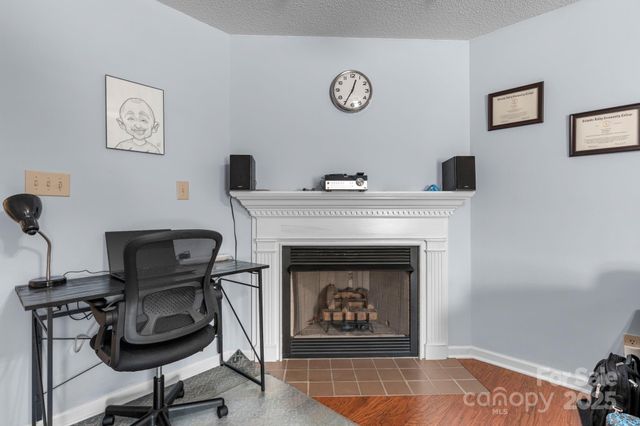 1102 22nd Street NE 604, Hickory, NC 28601