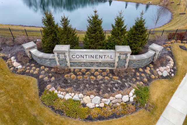 9260 Continental Way, St. John, IN 46373