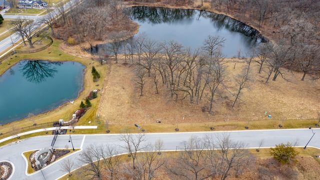 9260 Continental Way, St. John, IN 46373