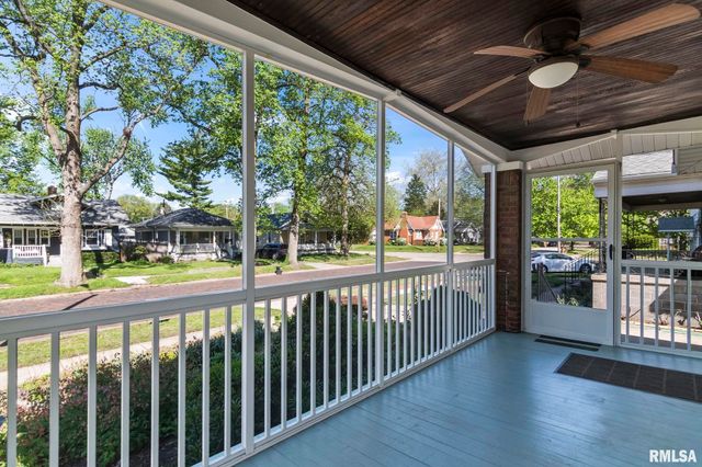2008 HOLMES Avenue, Springfield, IL 62704
