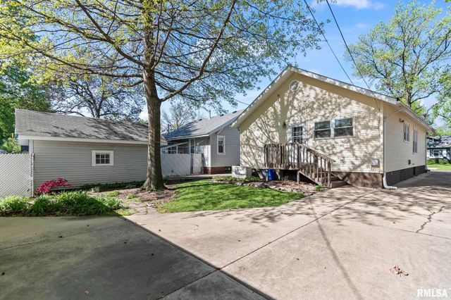 2008 HOLMES Avenue, Springfield, IL 62704