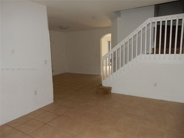 3467 W 89th Ter 0, Hialeah, FL 33018