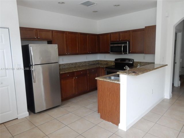 3467 W 89th Ter 0, Hialeah, FL 33018