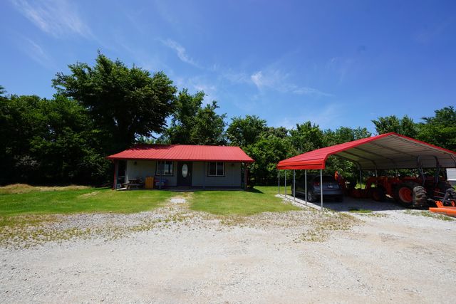 54450 E Highway 85A, Afton, OK 74331