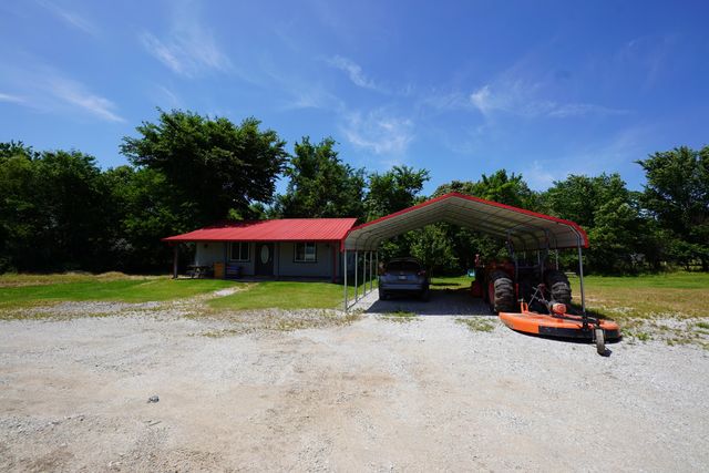 54450 E Highway 85A, Afton, OK 74331