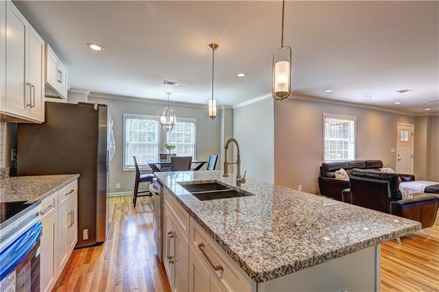 25 Mildred Place, Atlanta, GA 30318