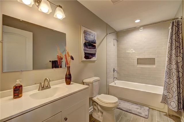 25 Mildred Place, Atlanta, GA 30318