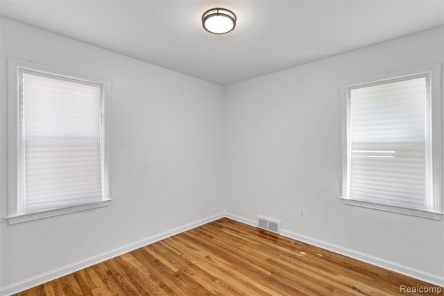 17366 Centralia, Redford, MI 48240