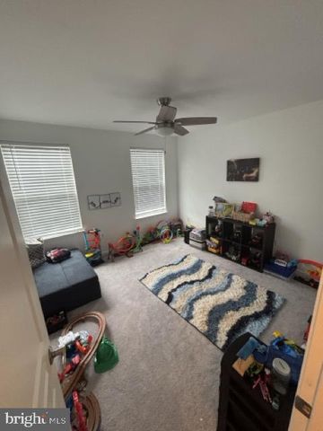 14816 MASON CREEK CIR, Woodbridge, VA 22191