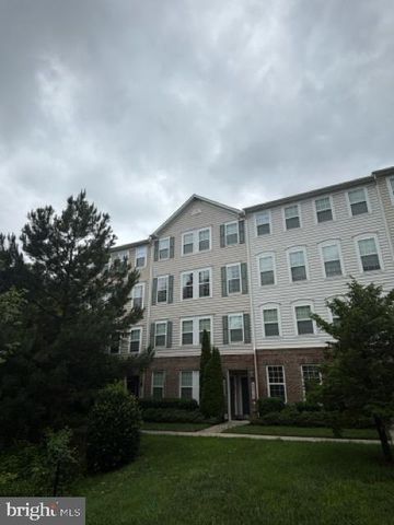 14816 MASON CREEK CIR, Woodbridge, VA 22191