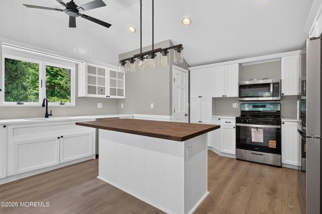 26 Kossman Street, East Brunswick, NJ 08816