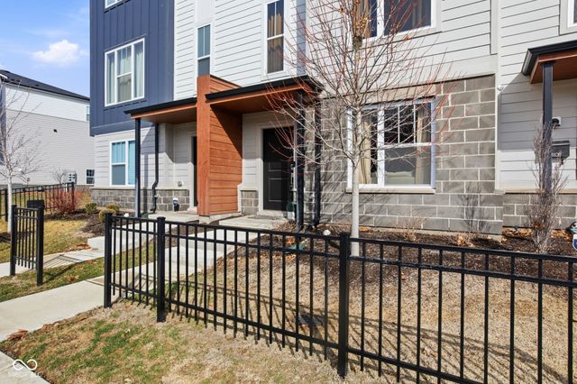 3110 W New York Street, Indianapolis, IN 46222