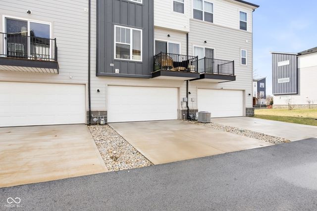 3110 W New York Street, Indianapolis, IN 46222