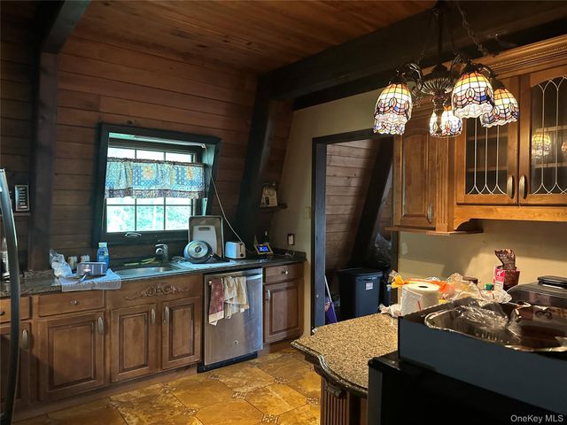 50 Dogwood Road, Hopewell Junction, NY 12533