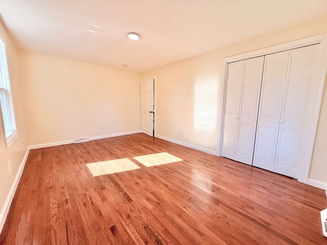 90 George St, Brockton, MA 02302