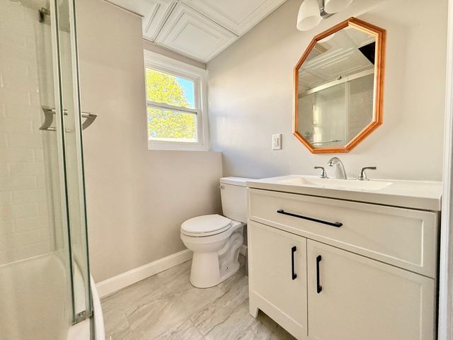 90 George St, Brockton, MA 02302