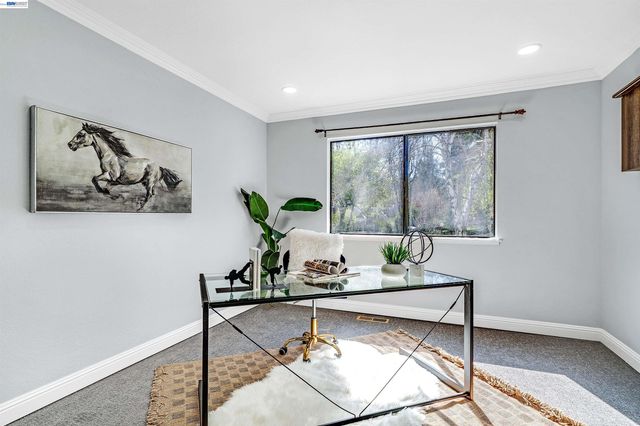 7332 Stonedale Dr, Pleasanton, CA 94588