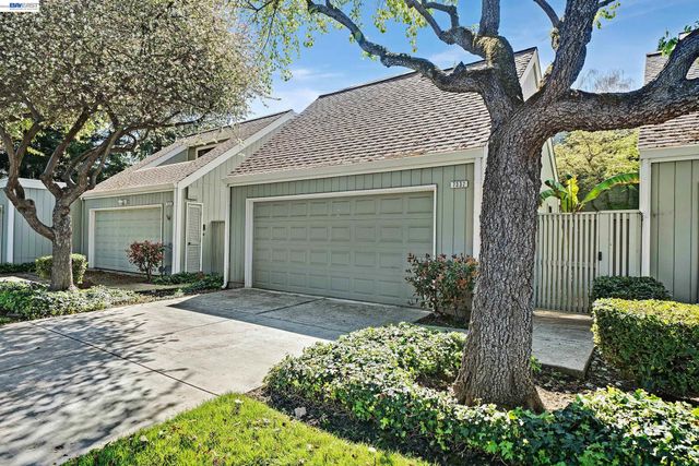 7332 Stonedale Dr, Pleasanton, CA 94588
