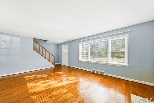 3057 Arlmont Drive, Bel-nor, MO 63121