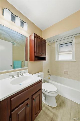 3057 Arlmont Drive, Bel-nor, MO 63121
