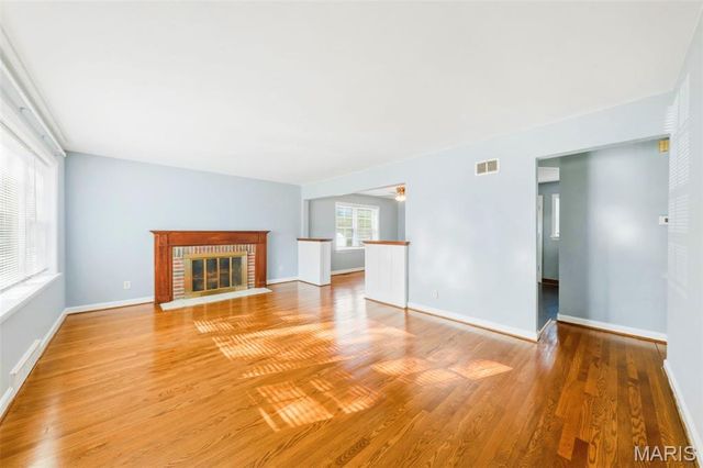 3057 Arlmont Drive, Bel-nor, MO 63121