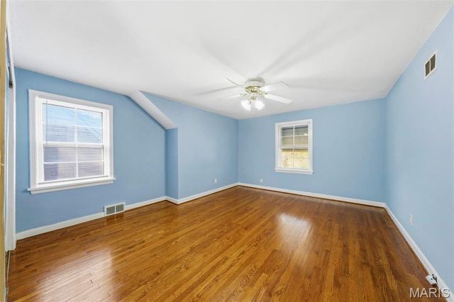 3057 Arlmont Drive, Bel-nor, MO 63121