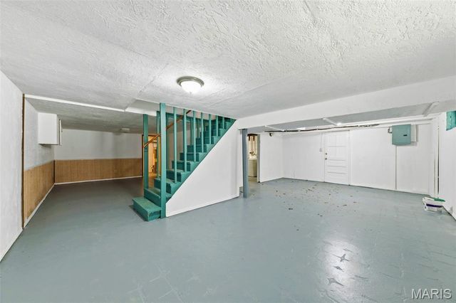3057 Arlmont Drive, Bel-nor, MO 63121