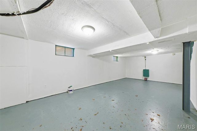 3057 Arlmont Drive, Bel-nor, MO 63121