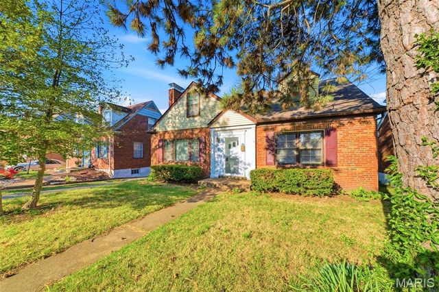 3057 Arlmont Drive, Bel-nor, MO 63121