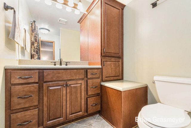 2826 Alger Street, Grand Rapids, MI 49546