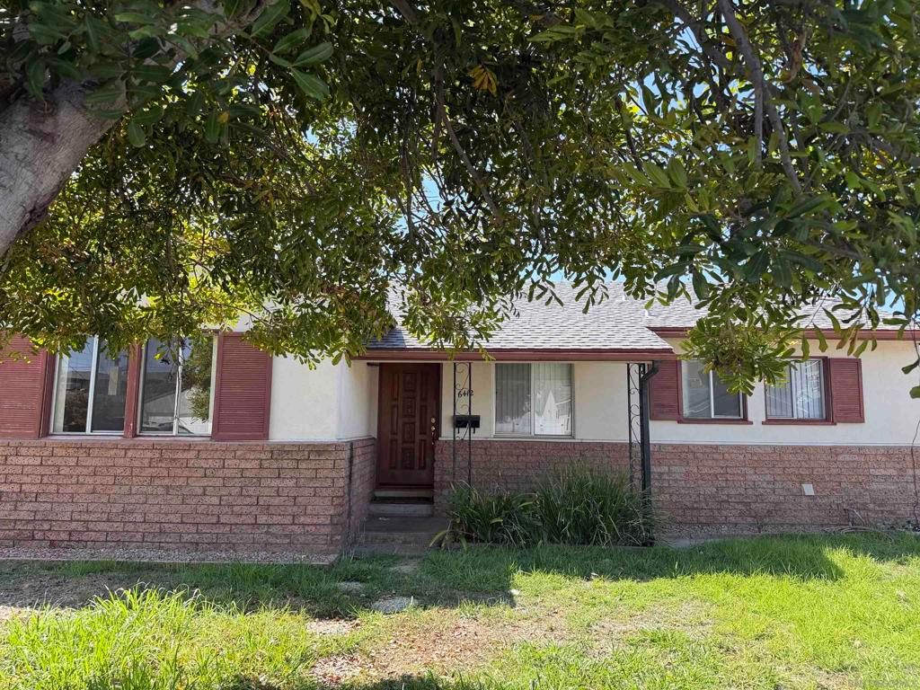 6412 Clara Lee Avenue, San Diego, CA 92120