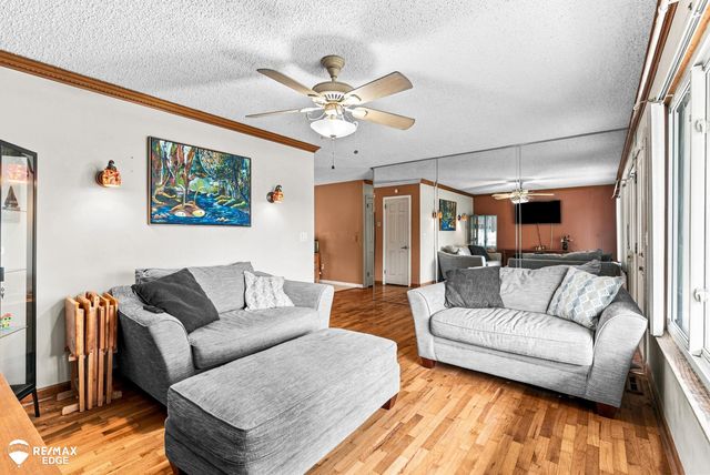 7353 E Maple Avenue, Grand Blanc, MI 48439