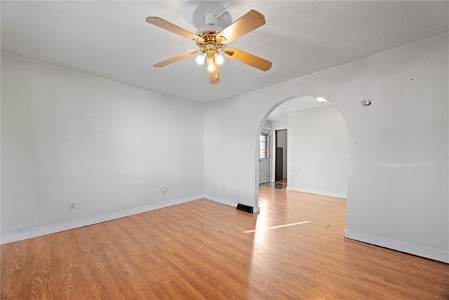 100 2nd St, Avonmore, PA 15618