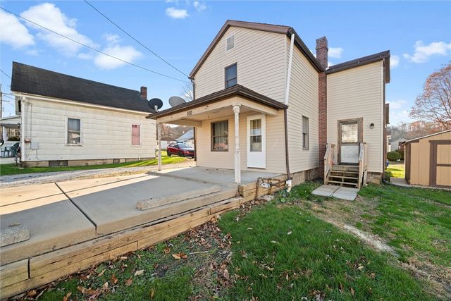 100 2nd St, Avonmore, PA 15618