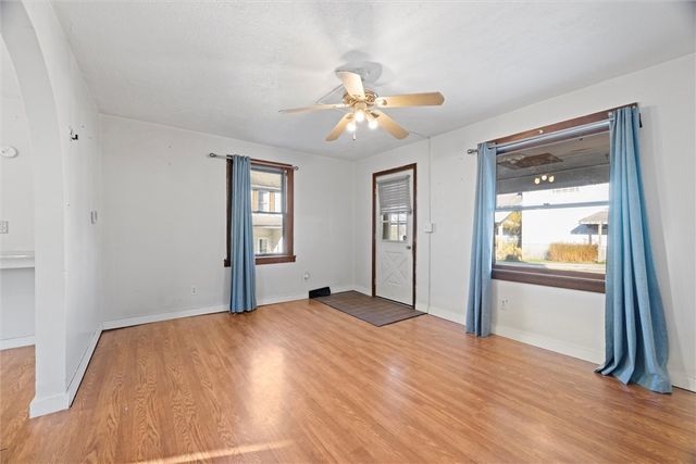 100 2nd St, Avonmore, PA 15618