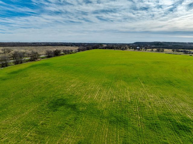 584 Millsap Highway, Mineral Wells, TX 76067