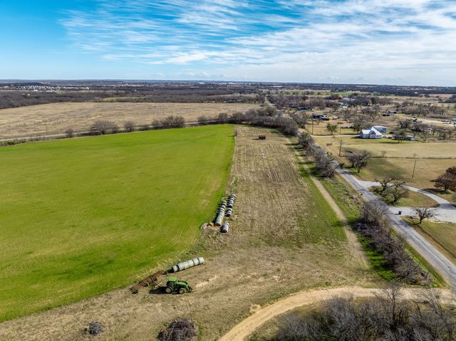 584 Millsap Highway, Mineral Wells, TX 76067