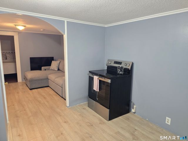 103 Capen Street LL, Windsor, CT 06095