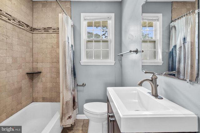 34 RICHARDS AVE, Pine Hill, NJ 08021