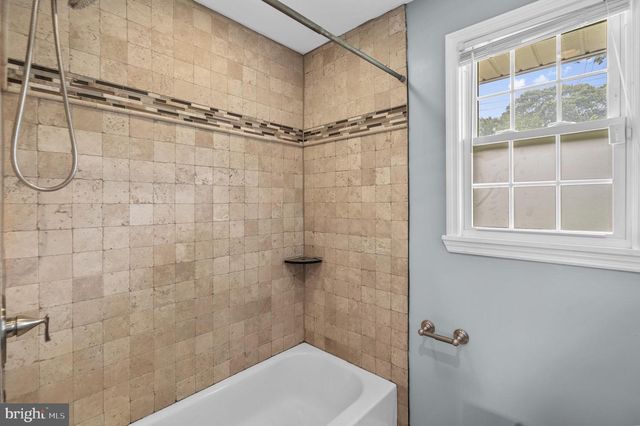 34 RICHARDS AVE, Pine Hill, NJ 08021