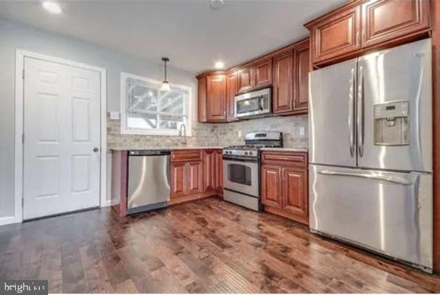 34 RICHARDS AVE, Pine Hill, NJ 08021