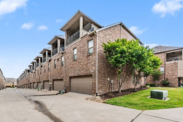 4205 Riverview Drive, Carrollton, TX 75010