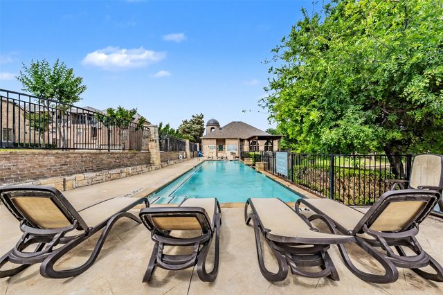 4205 Riverview Drive, Carrollton, TX 75010