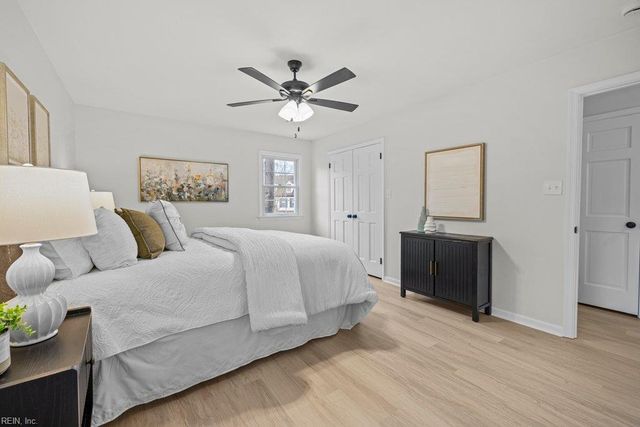 407 Pines Of Warrick DR, Chesapeake, VA 23322