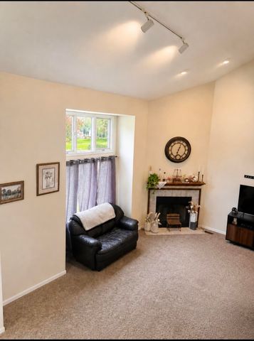213 Clinton Street, Lowell, IN 46356