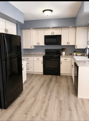 213 Clinton Street, Lowell, IN 46356